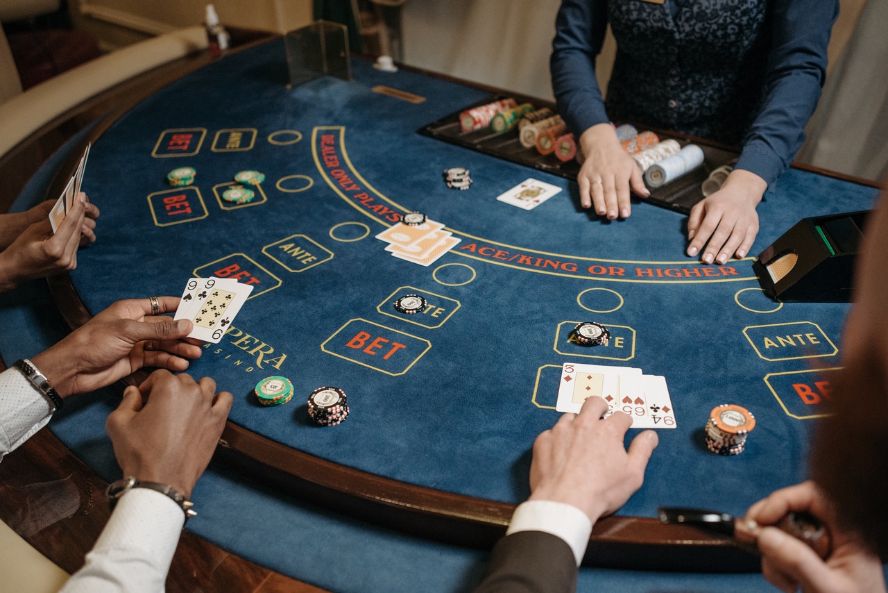 The Role of RNG in Online Casino Games: Fair Play Explained